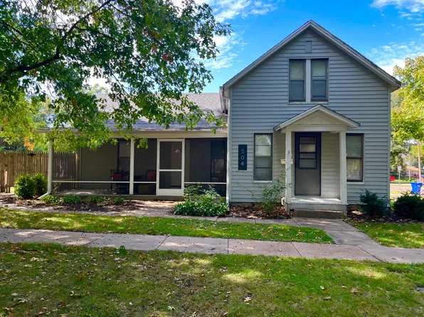 504 S Jackson St, Papillion, NE 68046