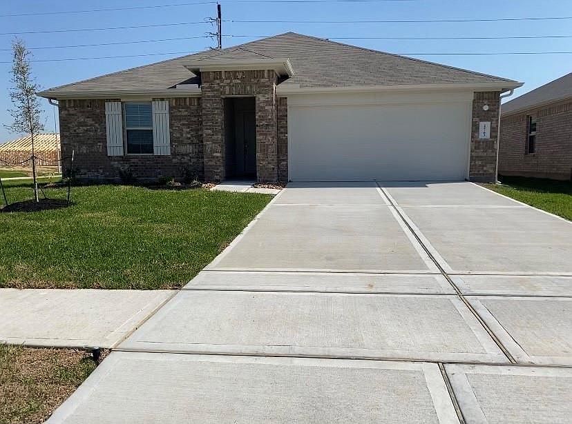 1st image of 22703 Petrizzi Ln