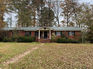 42 5th Ave, Morton, MS 39117