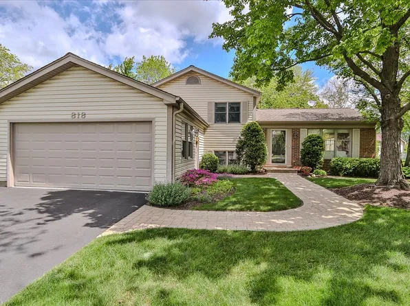 818 Indigo Ct, Lake Zurich, IL 60047