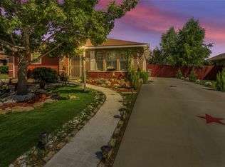 922 Hannah Way, Dallas, TX 75253