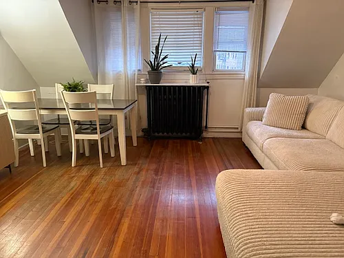 110 Elliott Ave #1 Photo 1