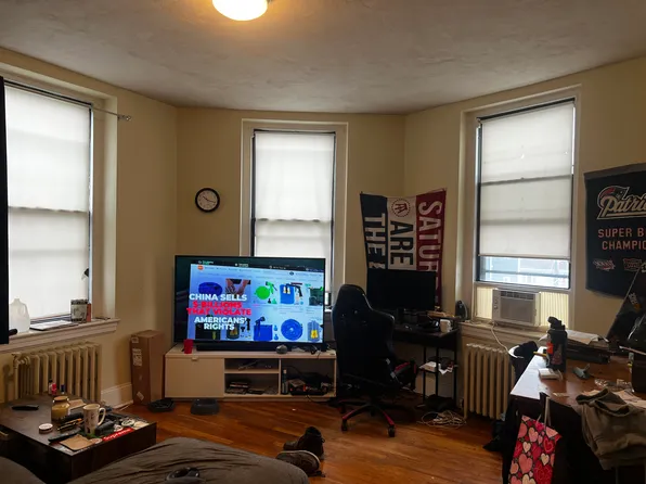 223 Essex St, Melrose, MA