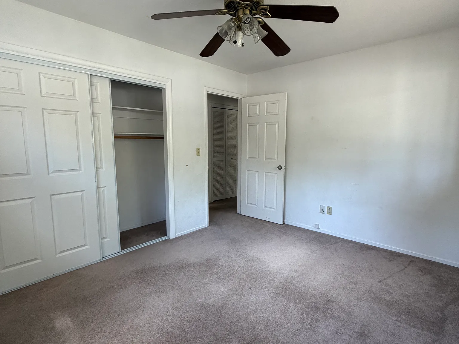 3 bed, 1432 sqft, $1,100 — Photo 4