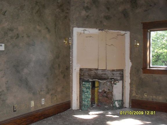 4th image of 707 W Colfax Ave