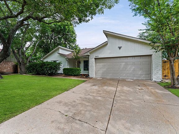 3rd image of 3602 Brier Gardens Dr