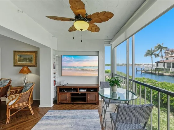 1100 Little Neck CT #F52, NAPLES, FL 34102