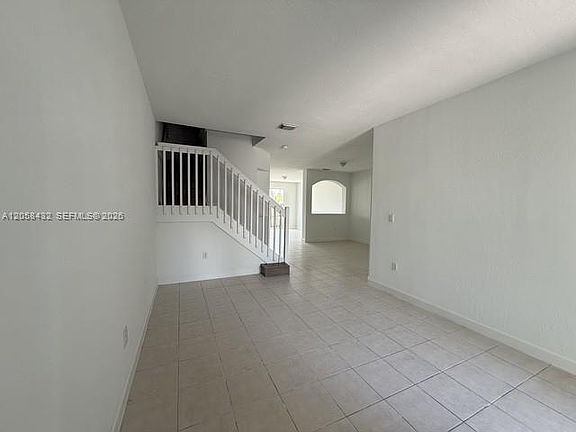 3rd image of 11419 NW 76th Ter