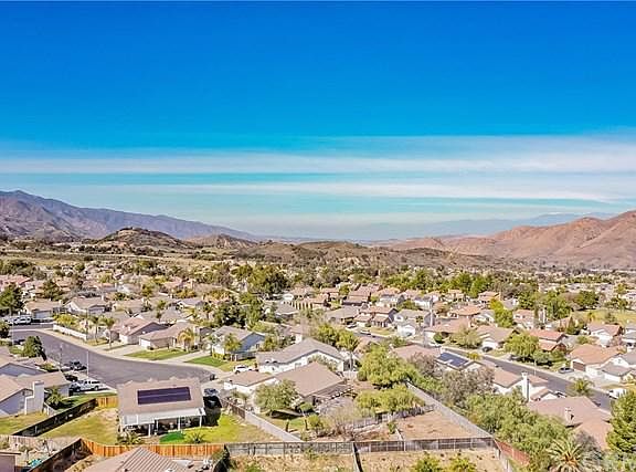 3rd image of 27372 Eagles Nest Dr