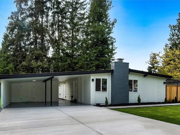 8530 45th Drive NE, Marysville, WA 98270