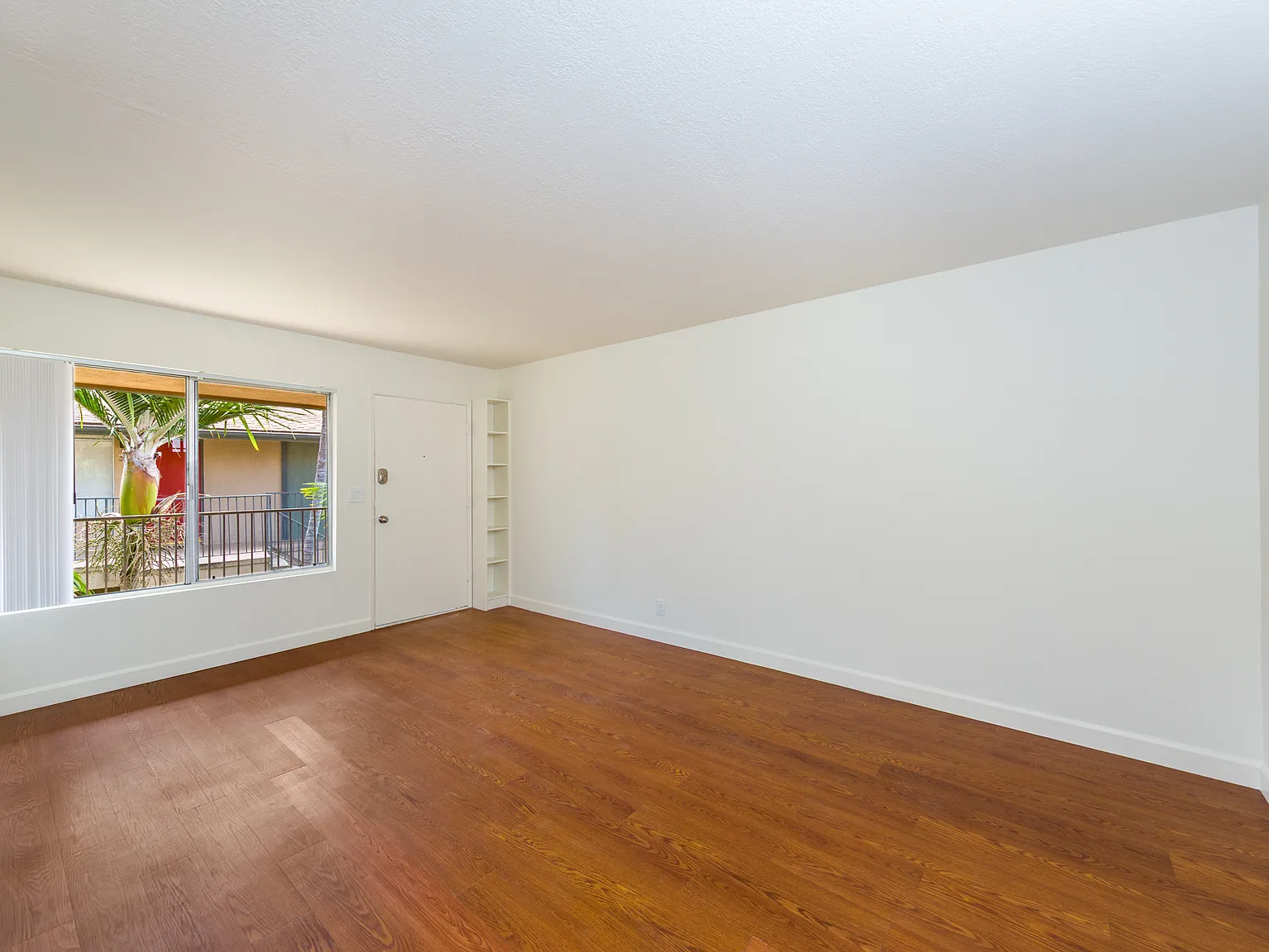 Tonga Apartments — Photo 4