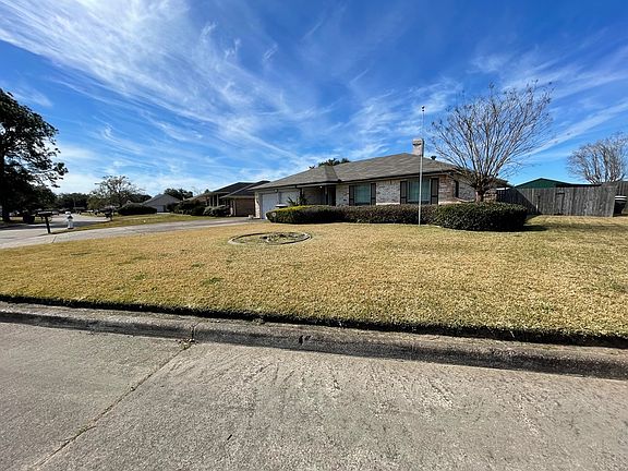 2nd image of 4329 Willow Bend Ln