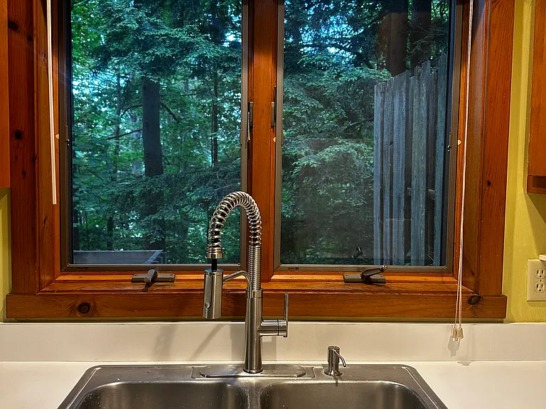 19 Edgewood Ln #17A — Photo 9