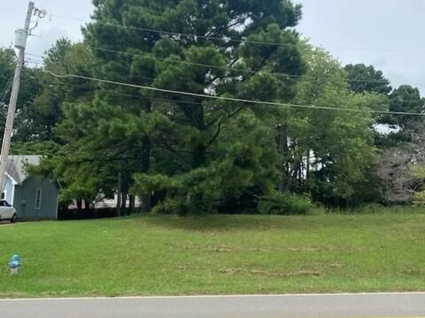 69 Hopper Barker Rd, Jackson, TN 38305