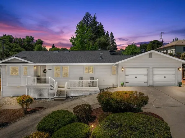 3668 Cambridge Rd, Cameron Park, CA 95682