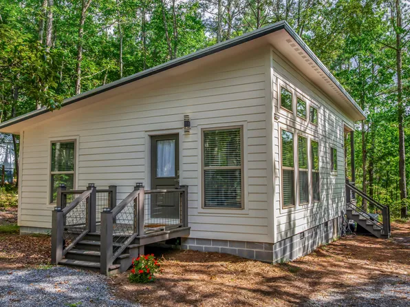 580 County Road 642, Mentone, AL 35984