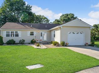 72 Buena Visa Ct, Toms River, NJ 08757