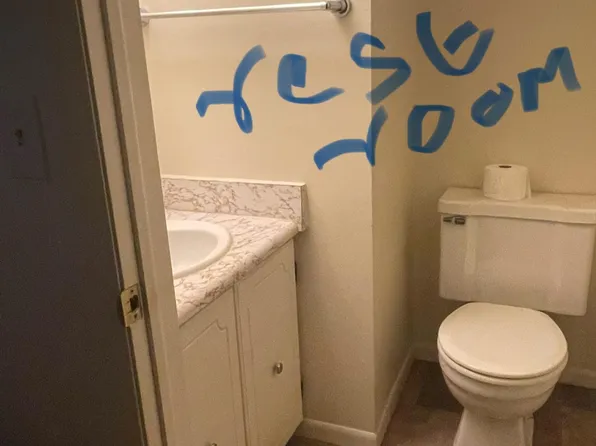 16 Abenaki Rd, Augusta, ME 04330