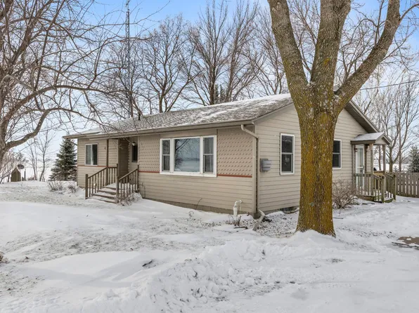 35241 85th St, Waseca, MN 56093