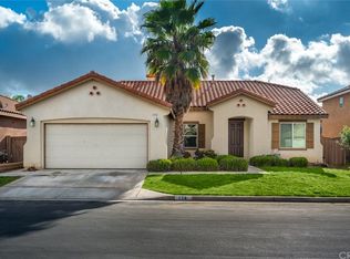 174 La Amistad Way, Hemet, CA 92545