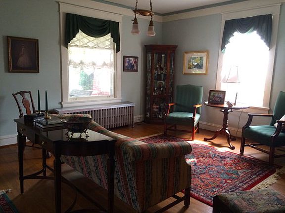 2nd image of 1102 Owens Ave