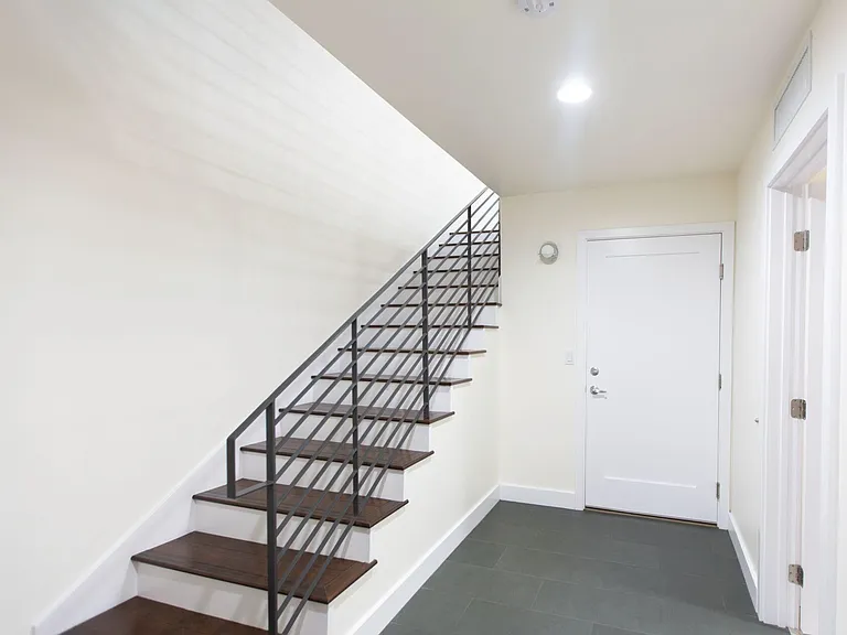 1300 W 5th St #1009 — Photo 12