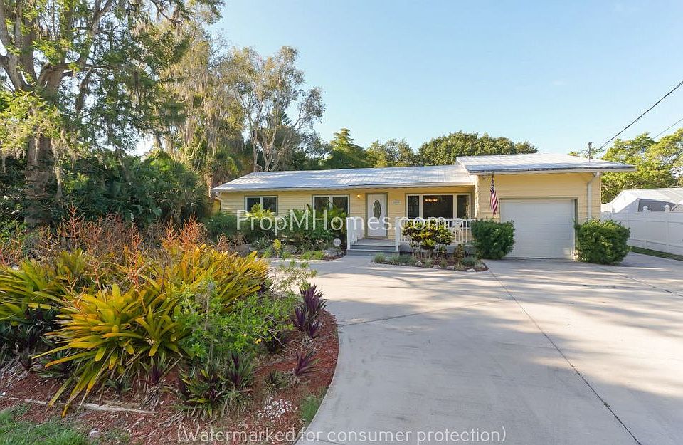 1st image of 1818 Buccaneer Dr