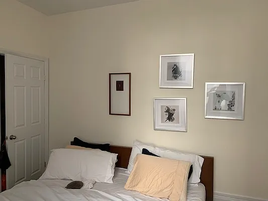 Rented by Salon Realty Corp | media 4
