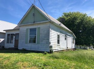 1414 Obyrne St, Henderson, KY 42420