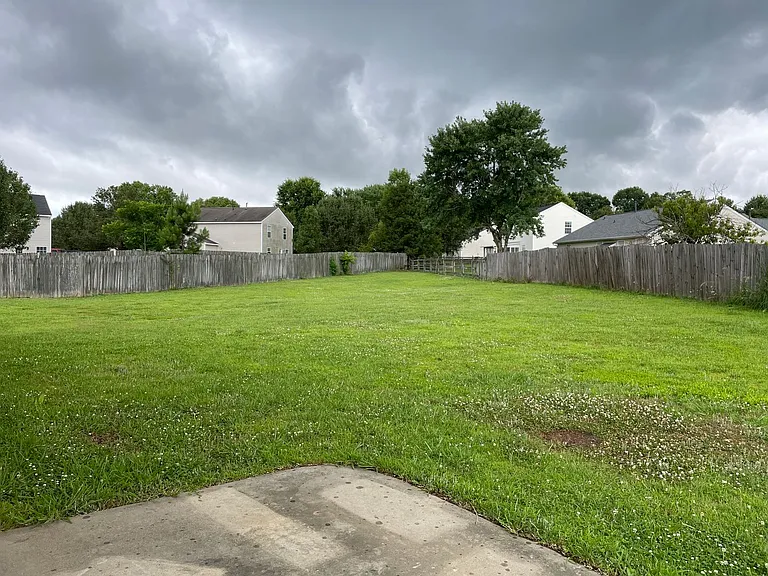 3005 Lanaken Ln — Photo 13