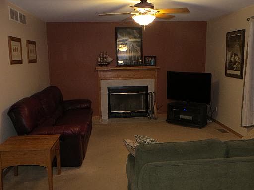 2nd image of 15525 Lakeview Dr