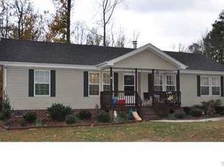 715 W 2nd St, Siler City, NC 27344