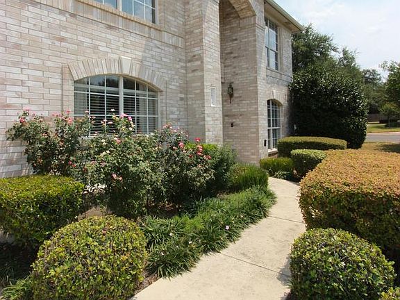 4th image of 2618 Oakwood Glen Dr
