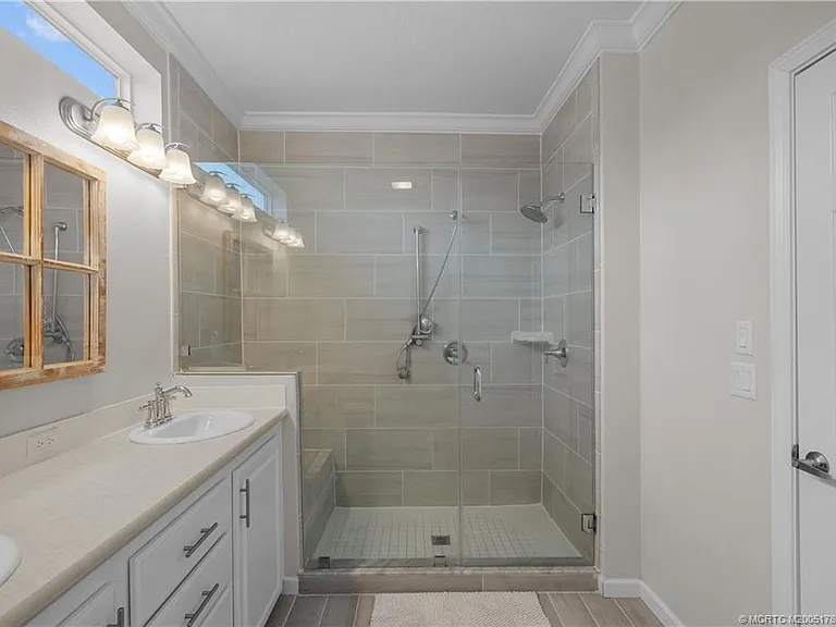 257 Coastal Dr — Photo 22