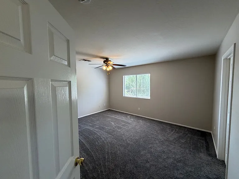 3049 W Santa Cruz Ave — Photo 8