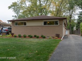 450 Sumac Rd, Highland Park, IL 60035