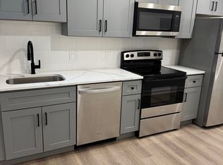 2644 Braddock St FLOOR 2, Philadelphia, PA 19125
