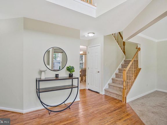 5th image of 47081 Sorrel Dr