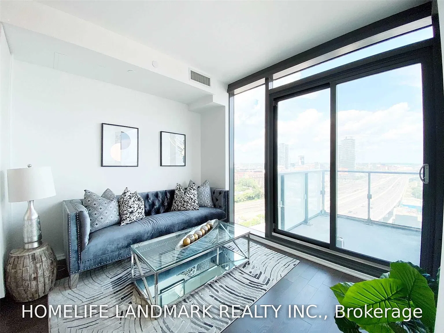16 Bonnycastle St — Photo 4