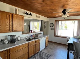 9002 Park Blvd, Newaygo, MI 49337