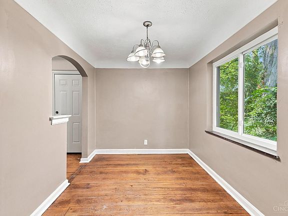 5th image of 6135 Argus Rd