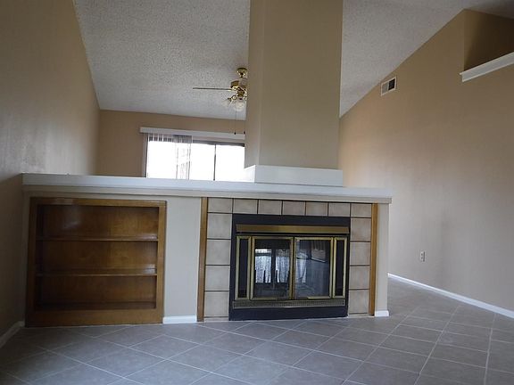4th image of 7532 Deltawind Dr