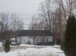 302 Mechanic St, Laconia, NH 03246