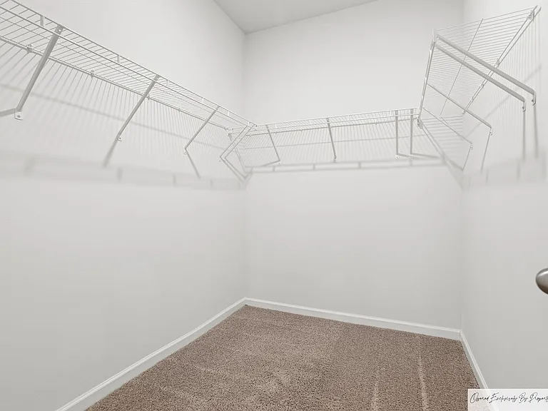 568 Stone Hollow Dr — Photo 17