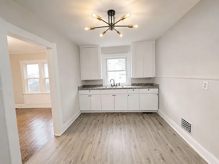 1309 Idaho St — Photo 10