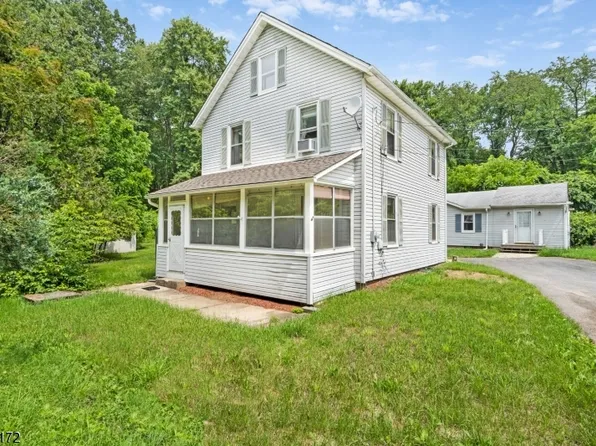 16 Gordon Rd, Roxbury Twp., NJ 07885