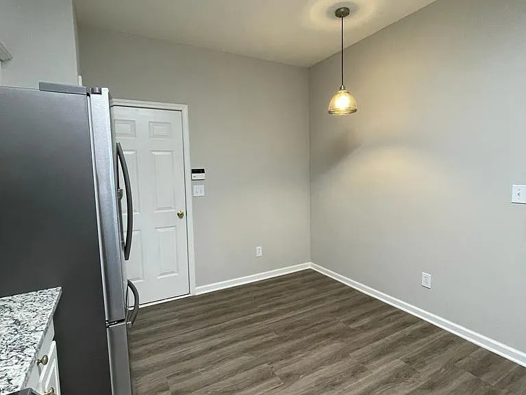 2430 Elkhorn Ter — Photo 13