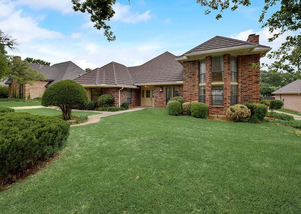 1st image of 5020 Bridgewater Dr