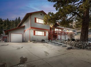 2329 E Canyon Dr, Wrightwood, CA 92397