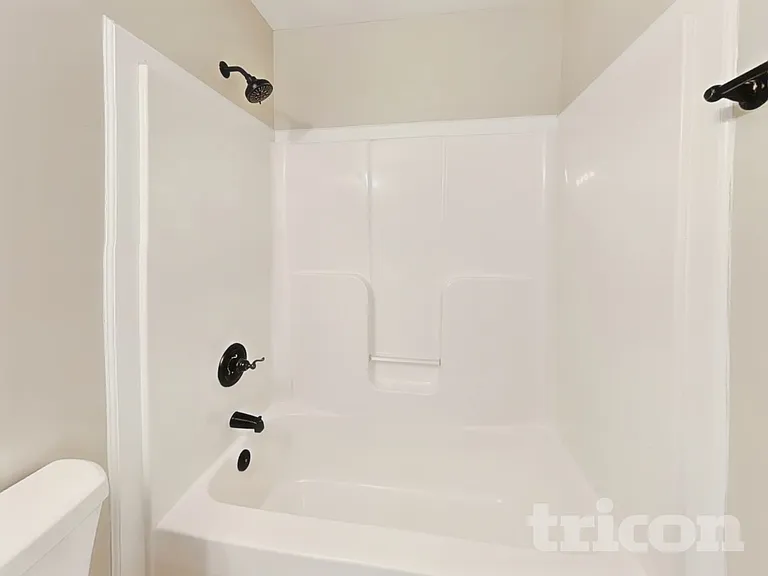 1037 Dwight Eisenhower Way — Photo 8